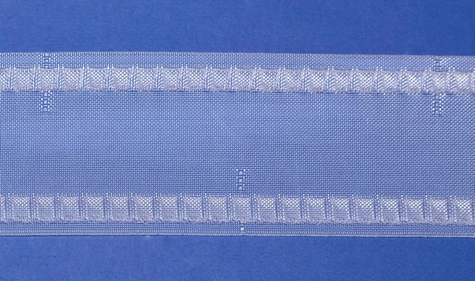 Gordijnband Transp. polyester 7.7 cm met pockets tbv haken, 50m